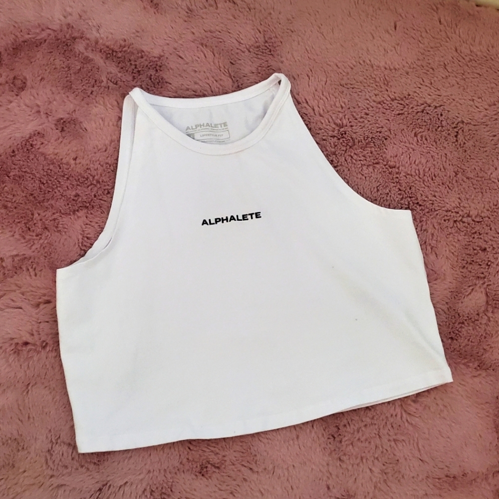 Alphalete Crop top